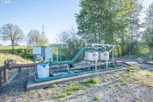 3372 Riverbend Rd, Salem, OR 97304 - Photo 35