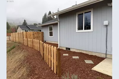 920 Fir Grove Ln, Sutherlin, OR 97479 - Photo 41