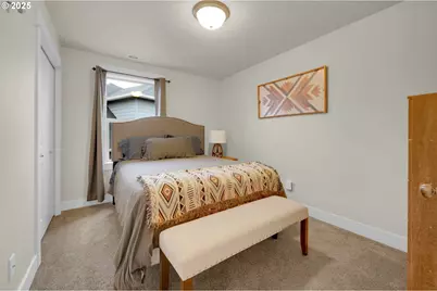 303 Lenore Loop, Eugene, OR 97404 - Photo 25