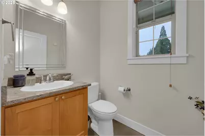 303 Lenore Loop, Eugene, OR 97404 - Photo 15