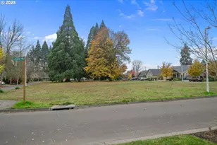 303 Lenore Loop, Eugene, OR 97404 - Photo 35