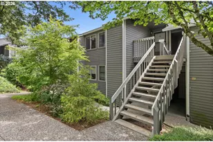 44 Eagle Crest Dr, Lake Oswego, OR 97035 - Photo 1
