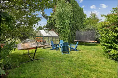 5900 NE Ainsworth St, Portland, OR 97218 - Photo 39