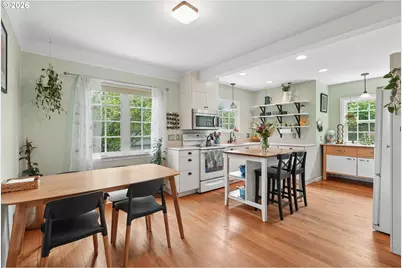 5900 NE Ainsworth St, Portland, OR 97218 - Photo 9