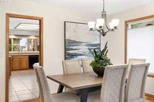 13920 SW Secretariet Ln, Beaverton, OR 97008 - Photo 9