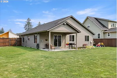 211 W Oak St, Yacolt, WA 98675 - Photo 27