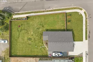 211 W Oak St, Yacolt, WA 98675 - Photo 33