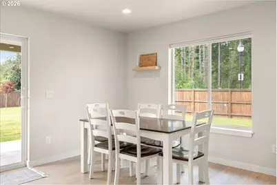 211 W Oak St, Yacolt, WA 98675 - Photo 11