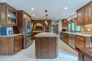 2798 Firwood Way, Eugene, OR 97401 - Photo 19