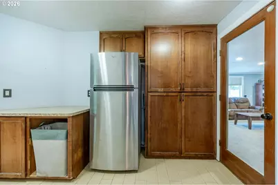 2798 Firwood Way, Eugene, OR 97401 - Photo 23