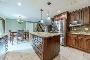 2798 Firwood Way, Eugene, OR 97401 - Photo 21