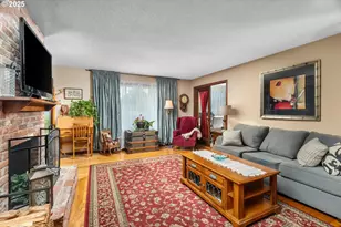 4525 NW Columbia Ave, Portland, OR 97229 - Photo 11