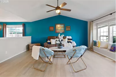 387 SE 7th Ave, Canby, OR 97013 - Photo 5