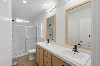 1560 Monroe St, North Bend, OR 97459 - Photo 29