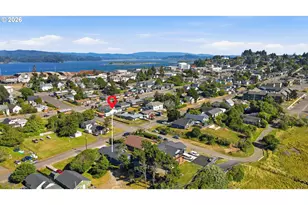 1560 Monroe St, North Bend, OR 97459 - Photo 43