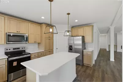 1560 Monroe St, North Bend, OR 97459 - Photo 13