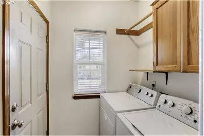 1252 NE 22nd Ave, Hillsboro, OR 97124 - Photo 21