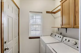 1252 NE 22nd Ave, Hillsboro, OR 97124 - Photo 21