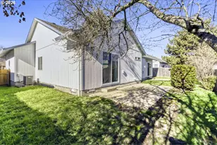 1252 NE 22nd Ave, Hillsboro, OR 97124 - Photo 25