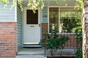 1230 SE 214th Ave, Gresham, OR 97030 - Photo 5