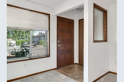 1230 SE 214th Ave, Gresham, OR 97030 - Photo 9