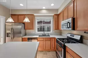 2777 SE Nicklaus Ct, Hillsboro, OR 97123 - Photo 15