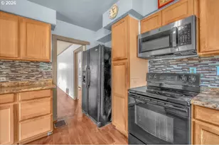 4310 NE 33rd Ave, Portland, OR 97211 - Photo 5