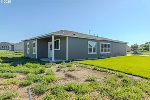 821 SE 9th Dr, Hermiston, OR 97838 - Photo 21