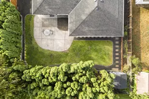 14425 SW Bonnie Brae St, Beaverton, OR 97005 - Photo 35