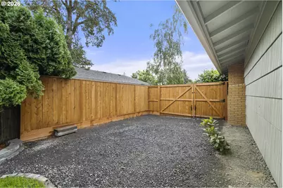 14425 SW Bonnie Brae St, Beaverton, OR 97005 - Photo 31