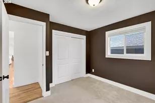 9014 NE Wygant St, Portland, OR 97220 - Photo 19