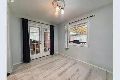 356 NE 10th Ave, Canby, OR 97013 - Photo 9