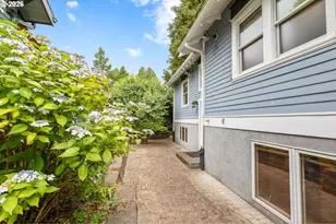 1221 SE Rex St, Portland, OR 97202 - Photo 39