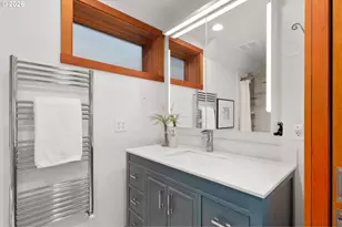 1221 SE Rex St, Portland, OR 97202 - Photo 23