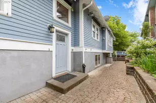 1221 SE Rex St, Portland, OR 97202 - Photo 37
