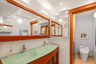 1221 SE Rex St, Portland, OR 97202 - Photo 31