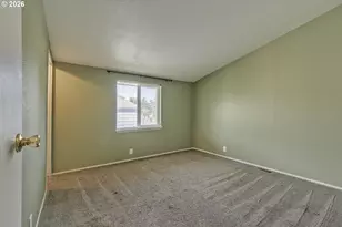1949 SE Palmquist Rd, Gresham, OR 97080 - Photo 21