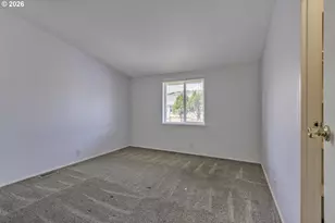 1949 SE Palmquist Rd, Gresham, OR 97080 - Photo 23