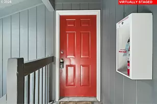 650 SW Meadow Dr, Beaverton, OR 97006 - Photo 5