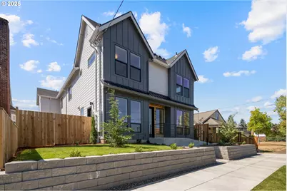 4017 SE 65th Ave, Portland, OR 97206 - Photo 1