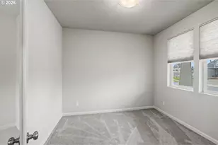 215 Walnut St, Mount Angel, OR 97362 - Photo 7