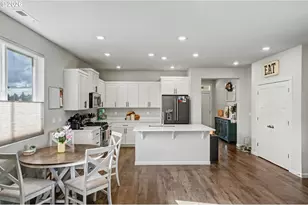 215 Walnut St, Mount Angel, OR 97362 - Photo 13