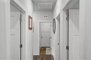 215 Walnut St, Mount Angel, OR 97362 - Photo 17