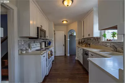 1825 4th St, Salem, OR 97301 - Photo 15