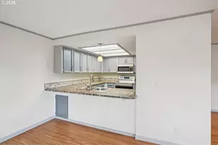 12316 SE 104th Ct, Happy Valley, OR 97086 - Photo 9