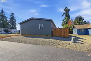 4914 E St, Springfield, OR 97478 - Photo 35