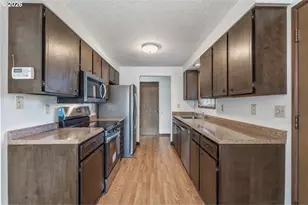 7080 SW Royal Oak Ct, Portland, OR 97223 - Photo 9