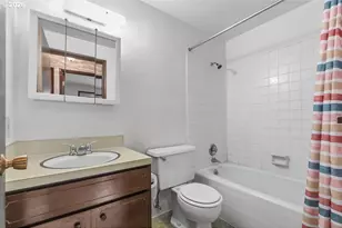 7080 SW Royal Oak Ct, Portland, OR 97223 - Photo 15