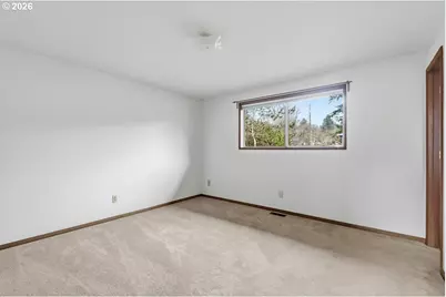 7080 SW Royal Oak Ct, Portland, OR 97223 - Photo 11