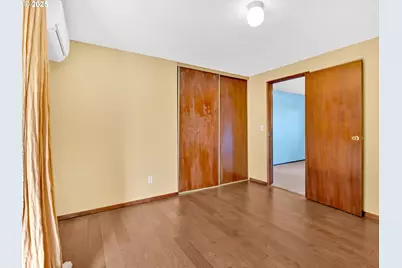 1870 Hemlock St, West Linn, OR 97068 - Photo 27